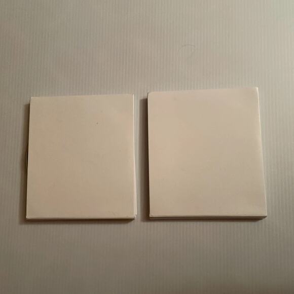 The Girl on the Train : A Novel by Paula Hawkins 2015, Compact Disc, Unabridged - Picture 7 of 9